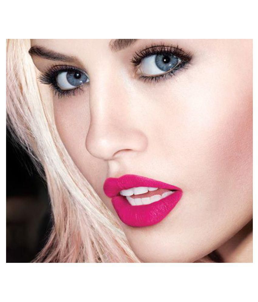 CHANGE UP YOUR LOOK WITH THIS EASY TIP – CHANGE THE COLOR OF YOUR LIPSTICK!