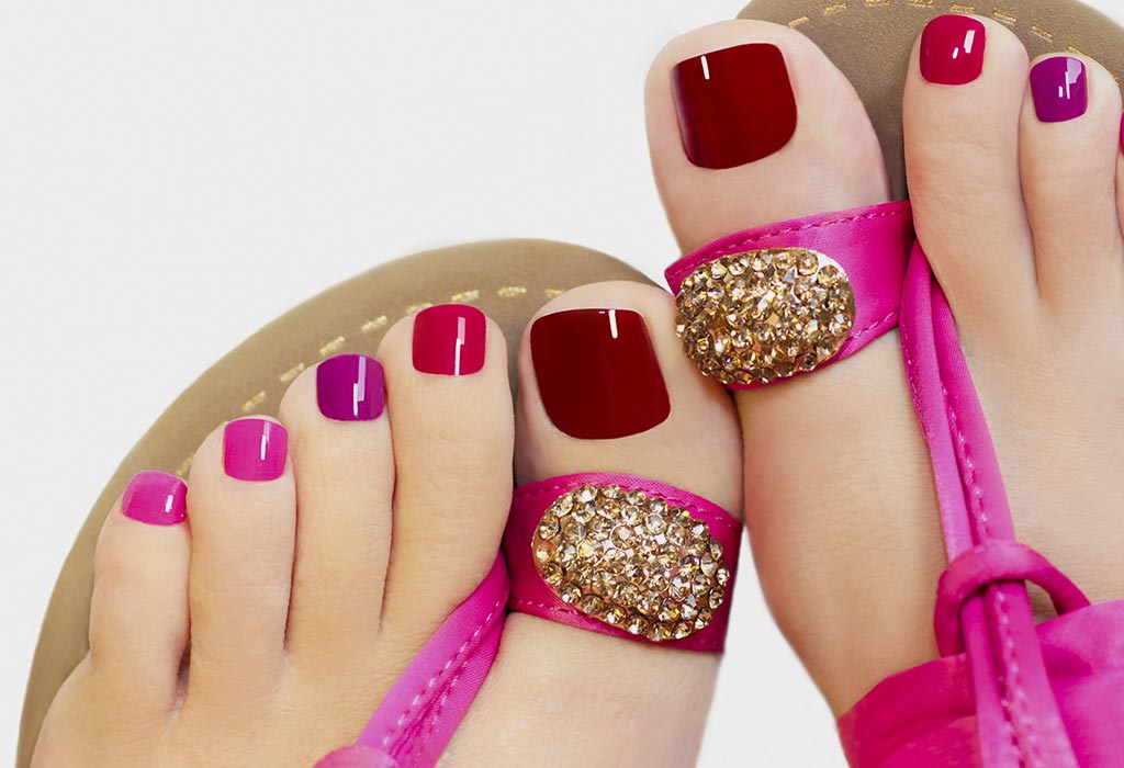 THE PERFECT DO-IT-YOURSELF PEDICURE!