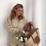 6 ITEMS THAT ARE A DAILY HANDBAG MUST!