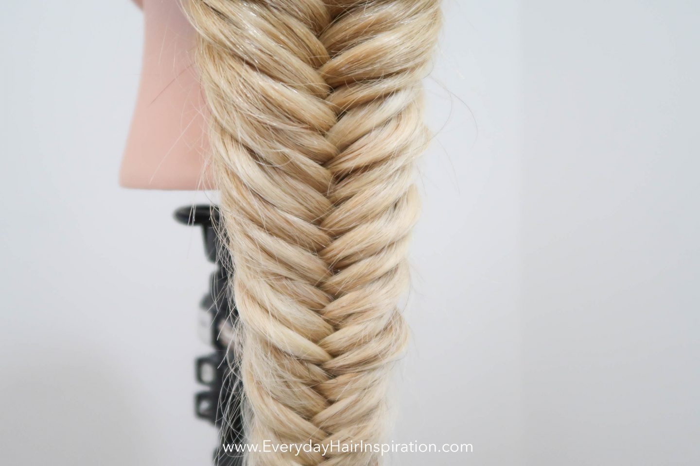 FISHTAIL BRAIDS ARE MAKING A BIG COMEBACK IN 2025!