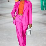 MIRROR, MIRROR ON THE WALL – WHO RISES ABOVE THEM ALL? THE ONES DRESSED IN PINK, I THINK!