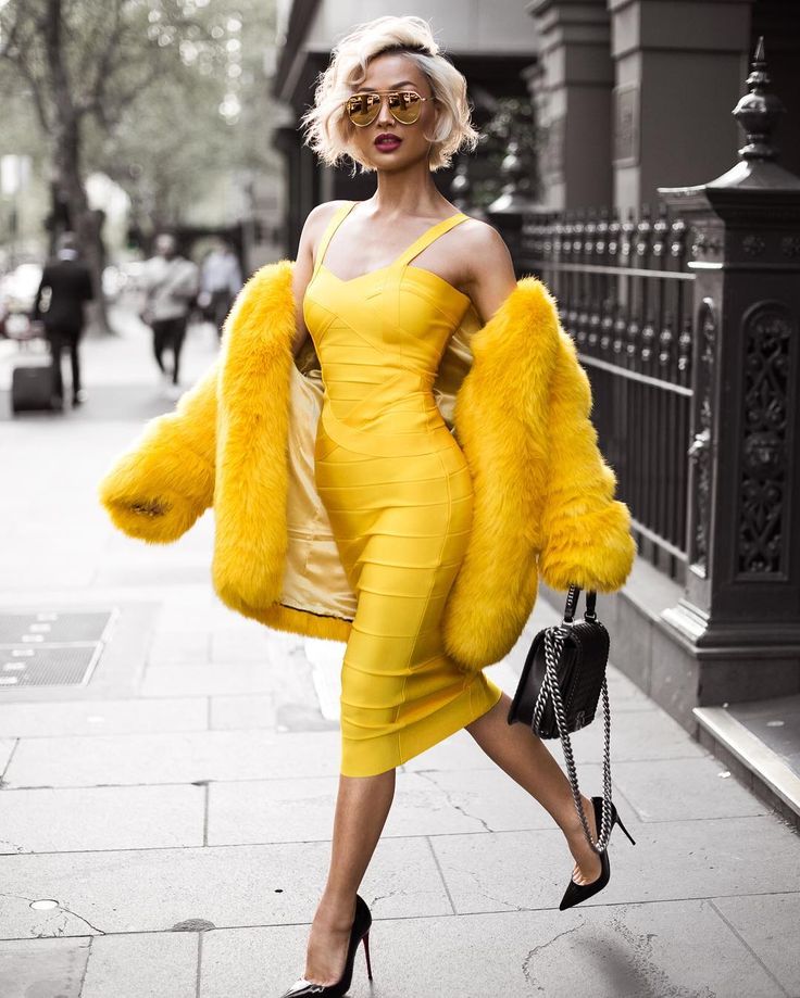 MELLOW YELLOW? FABULOUS FASHION FUN!