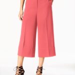 GORGEOUS IN GAUCHOS!