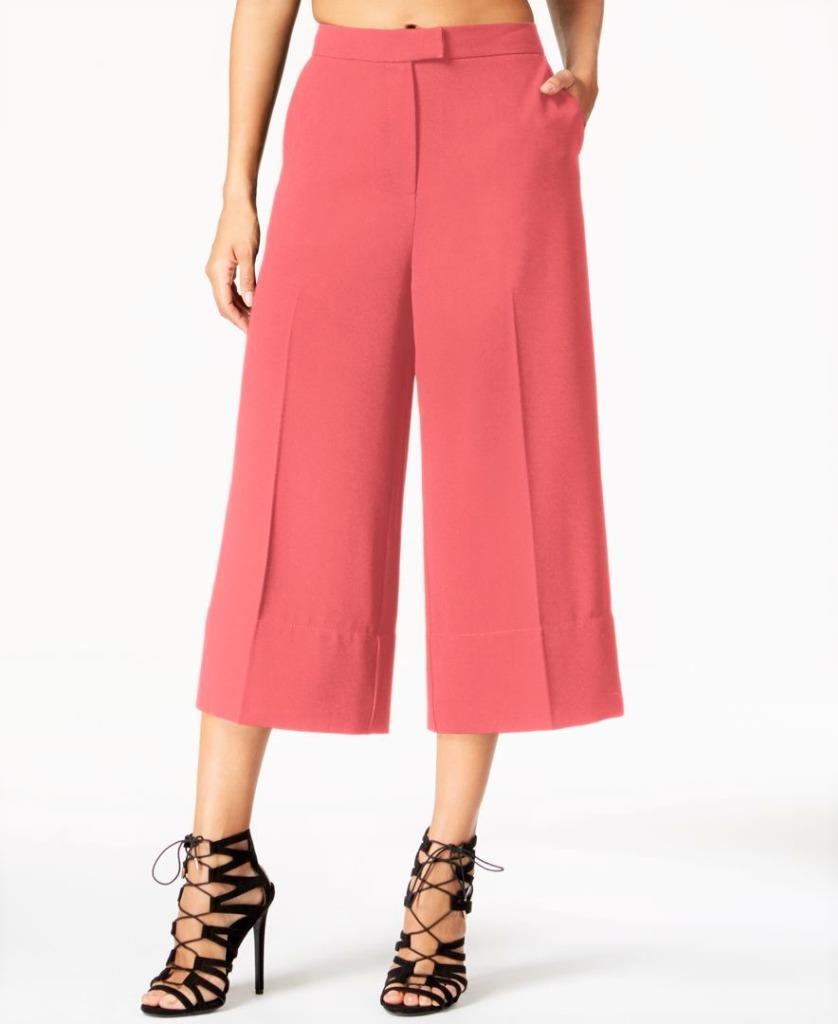 GORGEOUS IN GAUCHOS!